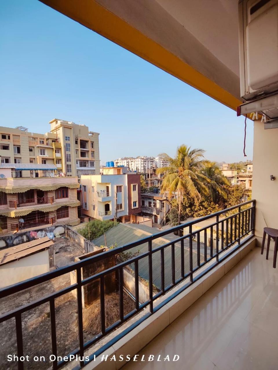 Dreams Abode Studio Apartment Гувахати Экстерьер фото