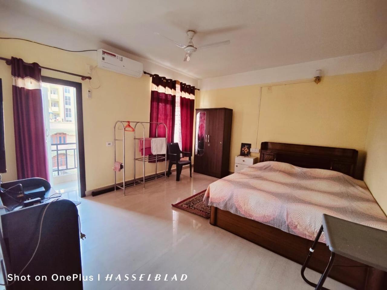 Dreams Abode Studio Apartment Гувахати Экстерьер фото